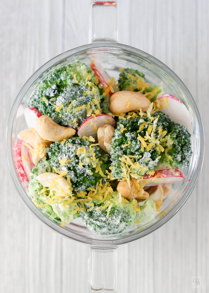 Ensalada de brócoli y rabanitos