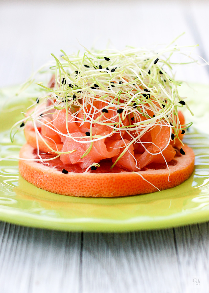 Ensalada de pomelo y salmón