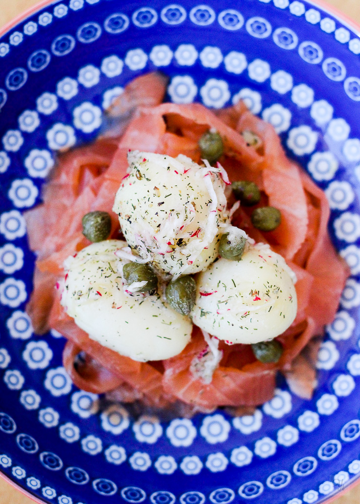 Ensalada de patata y salmón.