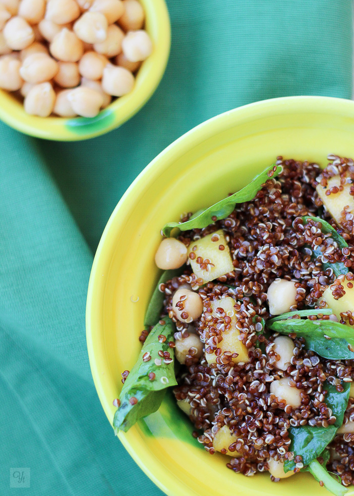 Ensalada de quinoa y garbanzos