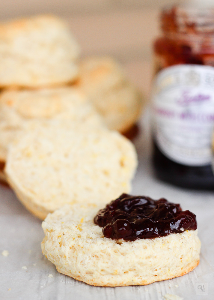 Scones limón y cardamomo