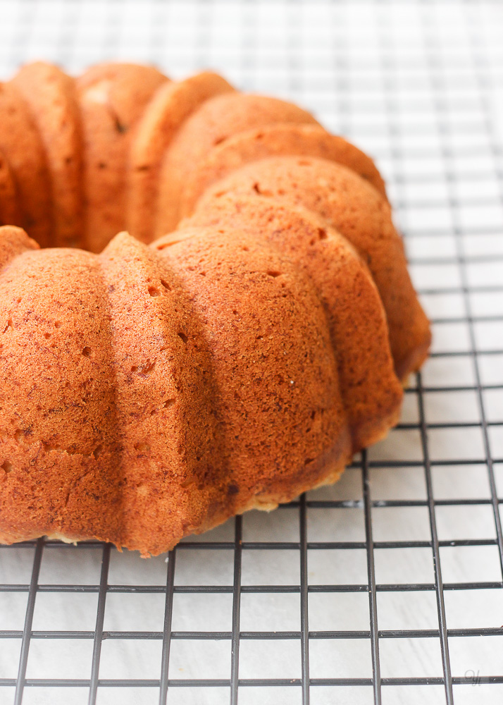 Bundt de plátano y coco