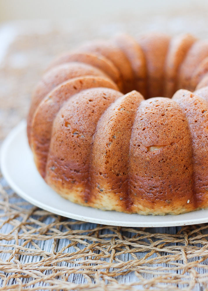 Bundt de queso crema y chía