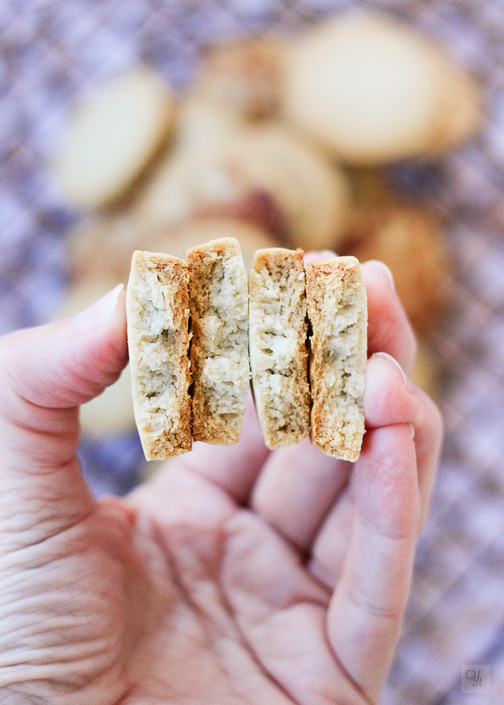 Galletas mantequilla y Gorgonzola con miel