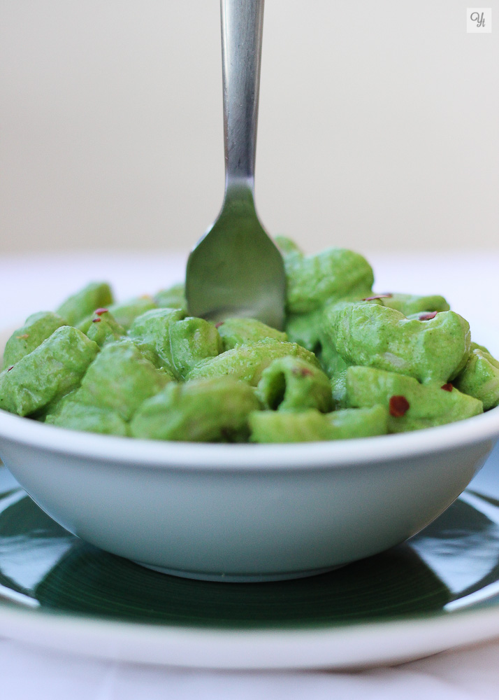 Pasta con espinacas y brócoli