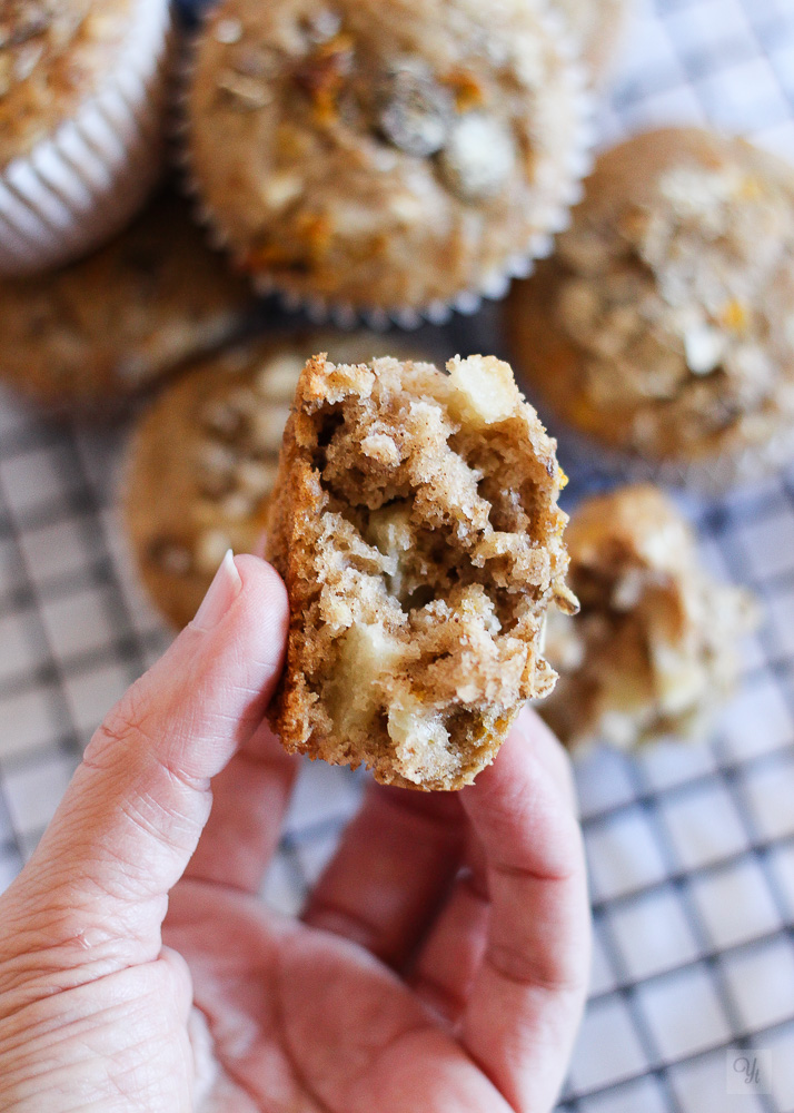 Muffins de muesli, manzana y naranja