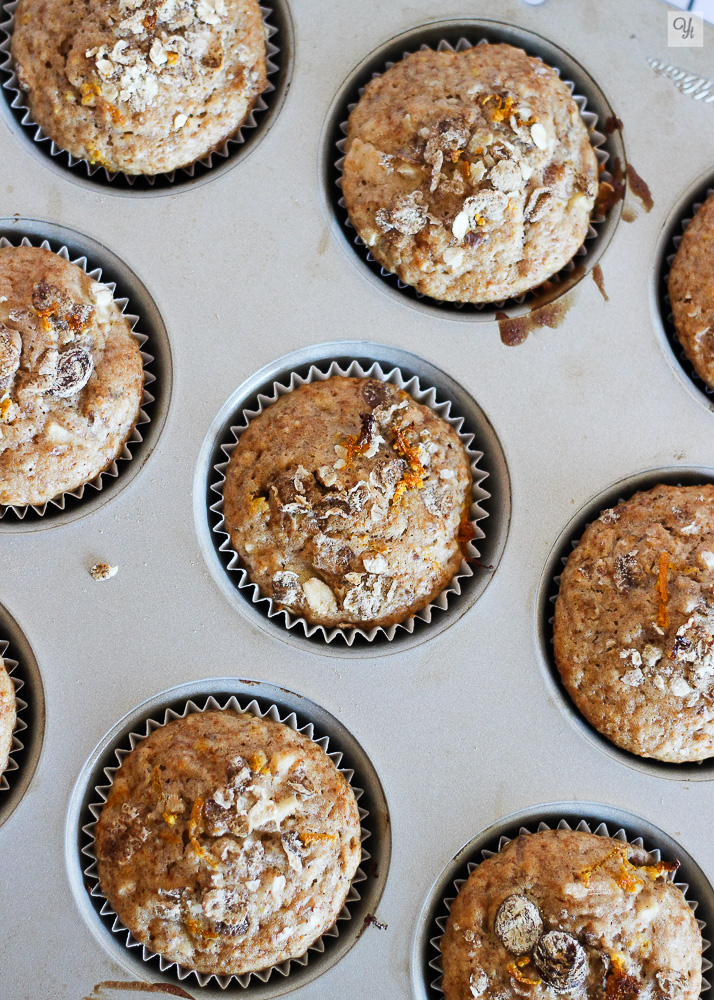 Muffins de muesli, manzana y naranja