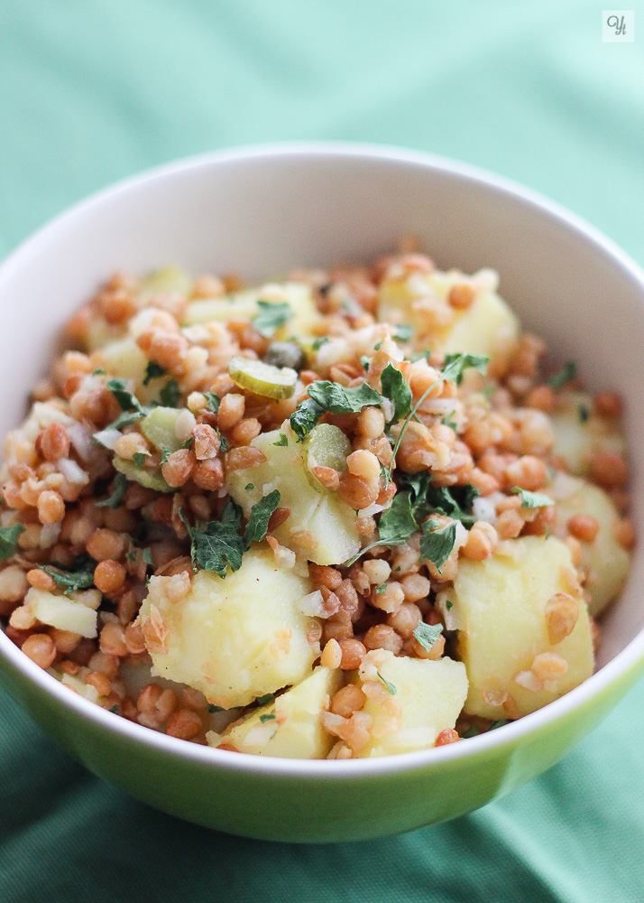 Ensalada de patatas, lentejas y encurtidos 