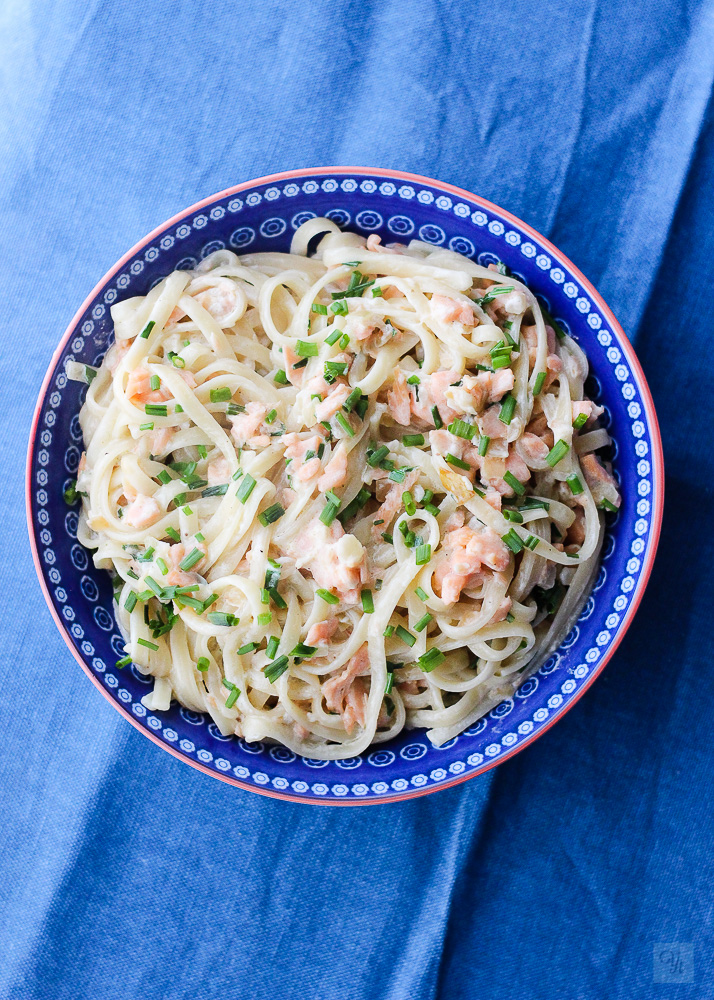 Pasta con salmón ahumado