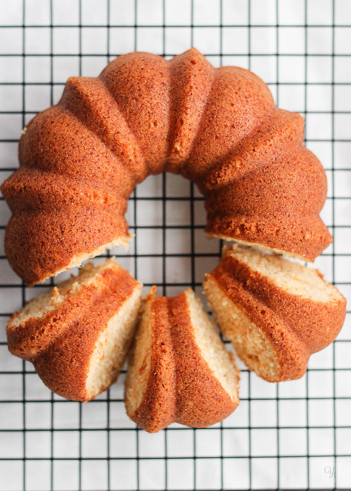 Bundt de mermelada de naranja amarga