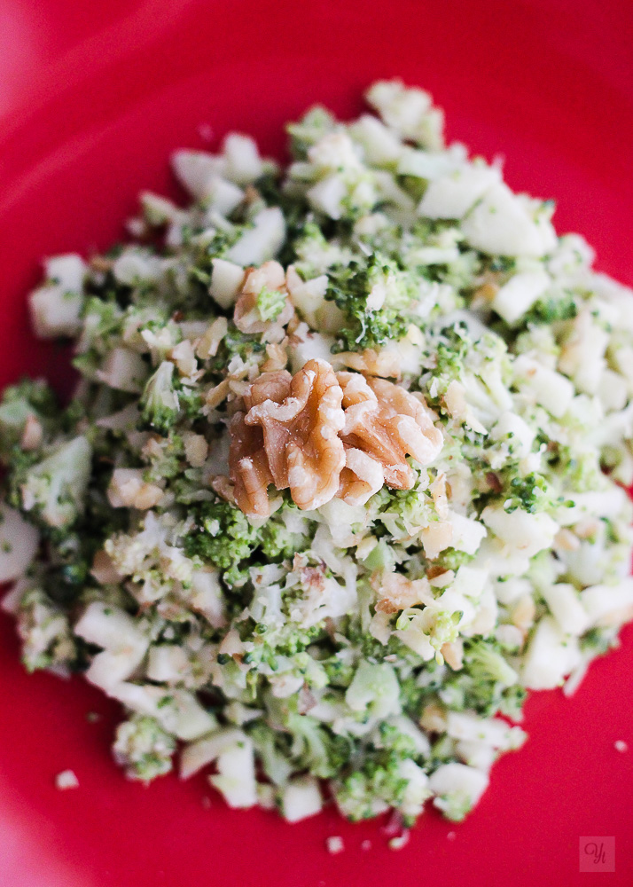 Ensalada de brócoli y manzana