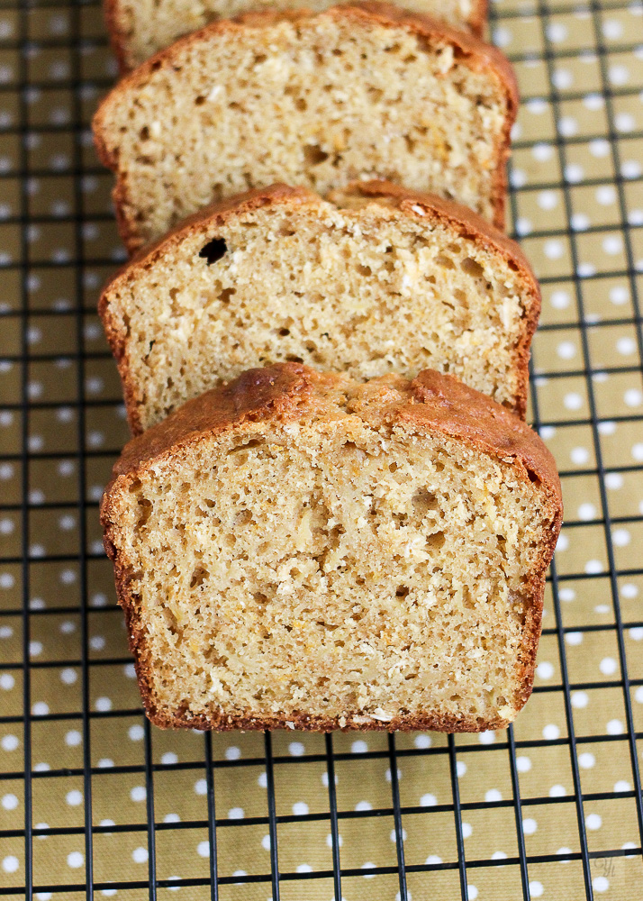 Bizcocho de manzana, naranja y avena