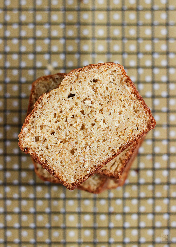 Bizcocho de manzana, naranja y avena